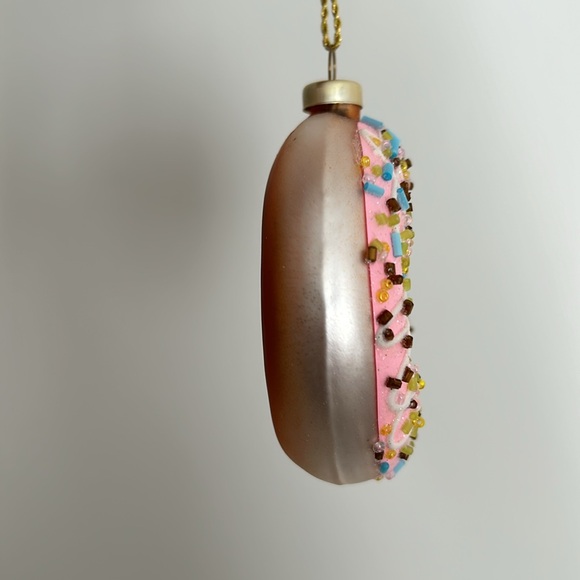 Christmas Donut Glass Ornament - Picture 5 of 7